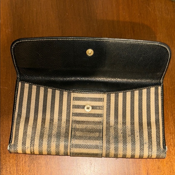Fendi Roma Italy vintage Wallet - Picture 6 of 9